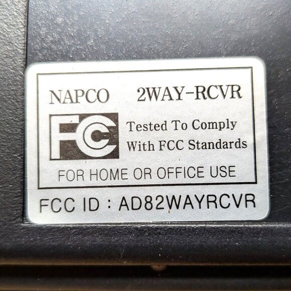NAPCO 2WAY-RCVR 2-WAY UNIVERSAL LCD KEYFOB RECEIVER - RECEIVER ONLY - Picture 4 of 4